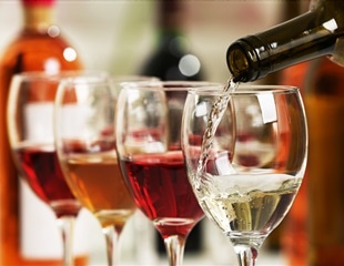 Oak coumarins could produce bitter taste in spirits,wine