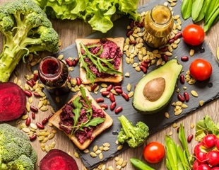 Plant-Based Diet Slows Down Biological Aging Markers