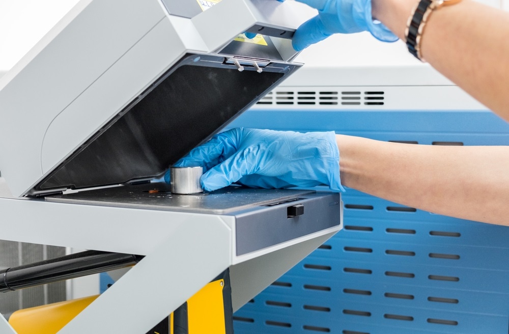 mass spectrometer