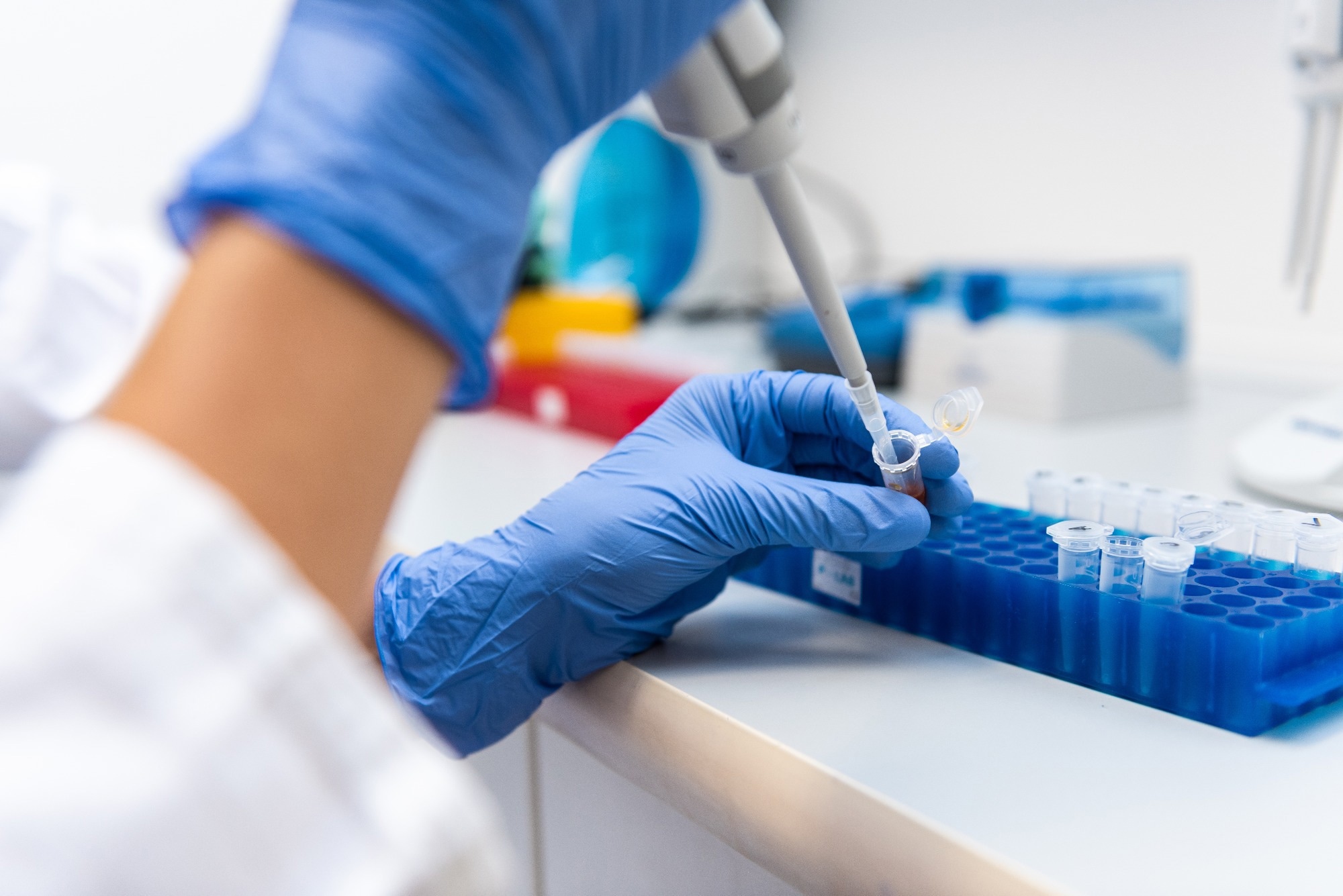 Chemist doing laboratory tests with special equipment.