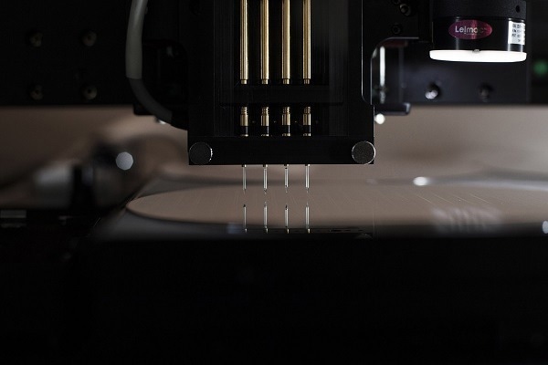 sciFLEXARRAYER S100
