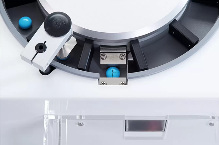 MultiCheck 6 for Fully Automated Tablet Hardness Testing