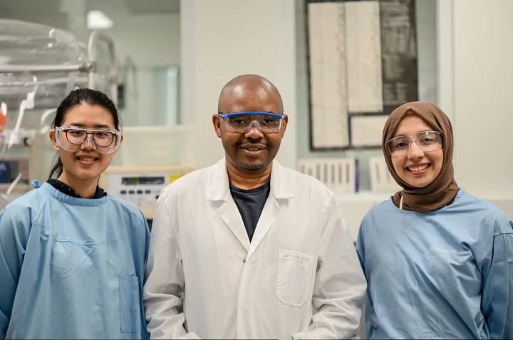 Scientists Use Virus to Dismantle Gum Disease Bacteria