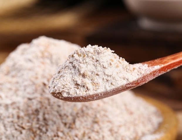 Organic Flour May Contain Fewer Pesticides, but What About Other Contaminants?