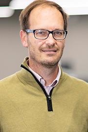 Dr. Santiago Miriuka