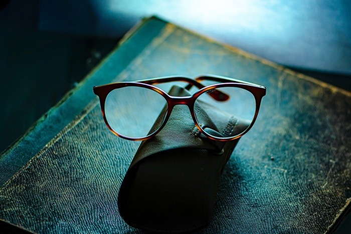 Genetics and extensive schooling likely cause nearsightedness in children