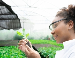 New Cell Type Related to Organ Movement for Plant Selfing