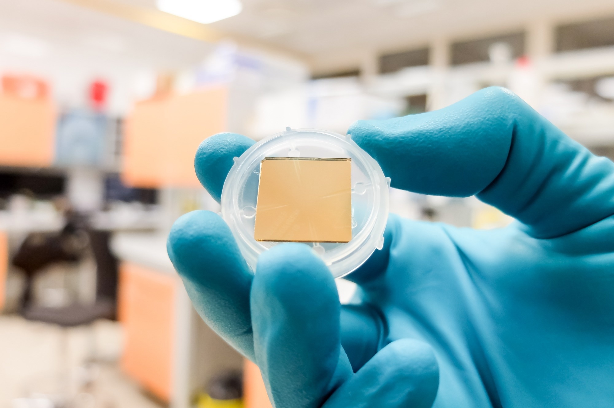 ​​​​​​​Study: Optimizing drug discovery: Surface plasmon resonance techniques and their multifaceted applications. Image Credit: Artur Wnorowski/Shutterstock.com