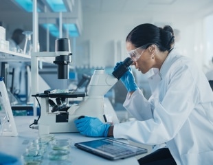 New Drug Combo Shows Promise Against Aggressive Leukemia in Landmark Study